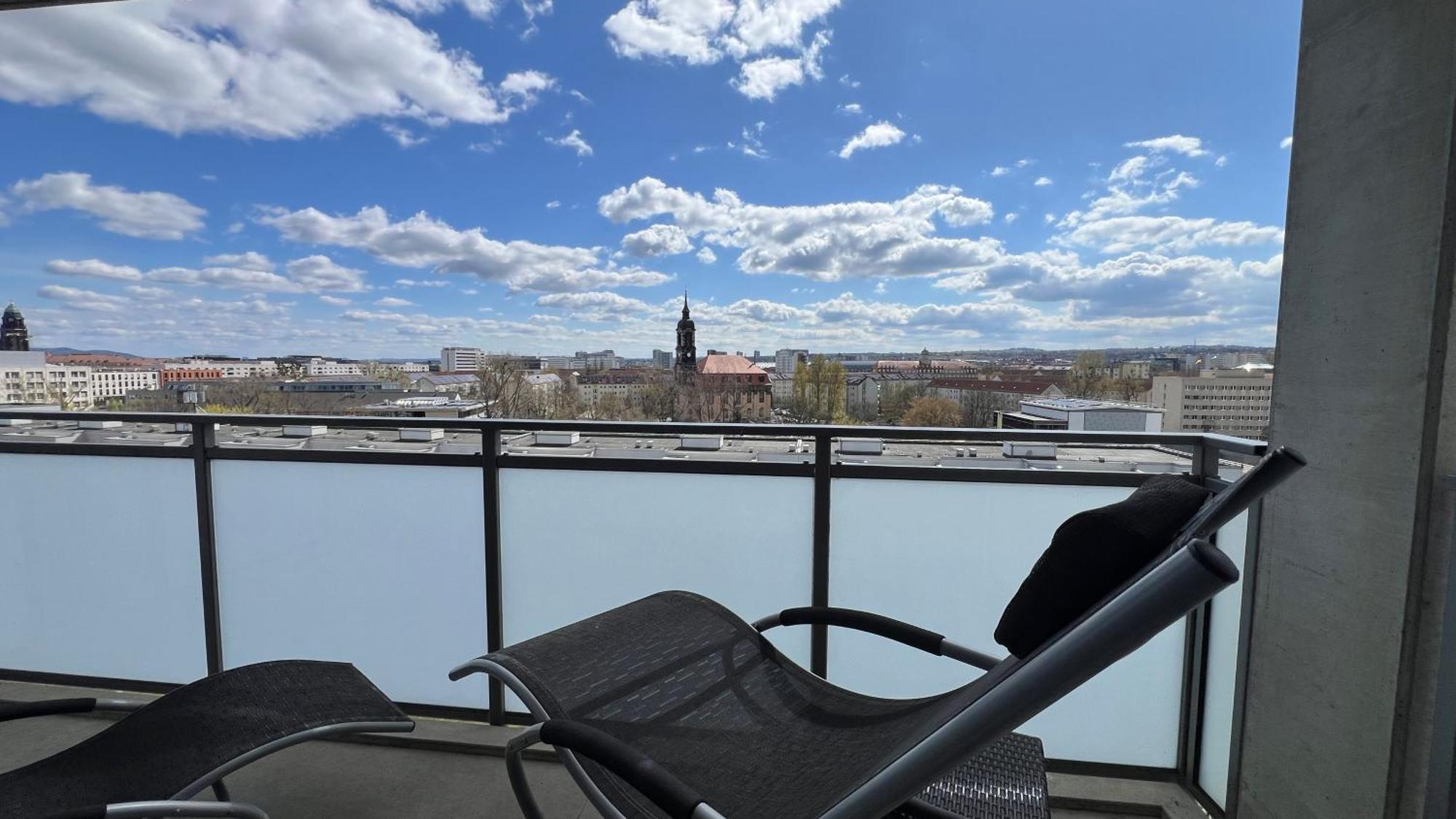 Apartment Mit Penthouse Charakter In 德累斯顿 外观 照片